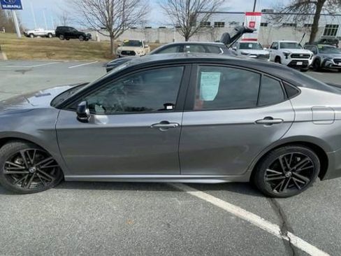 Used 2025 Toyota Camry XSE image 5