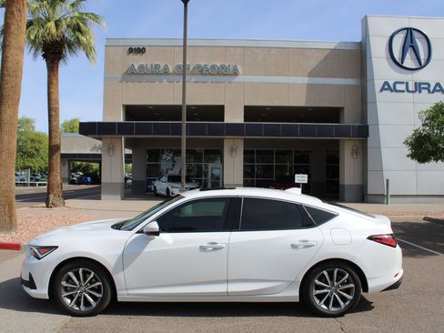 Used 2025 Acura Integra FWD image 2