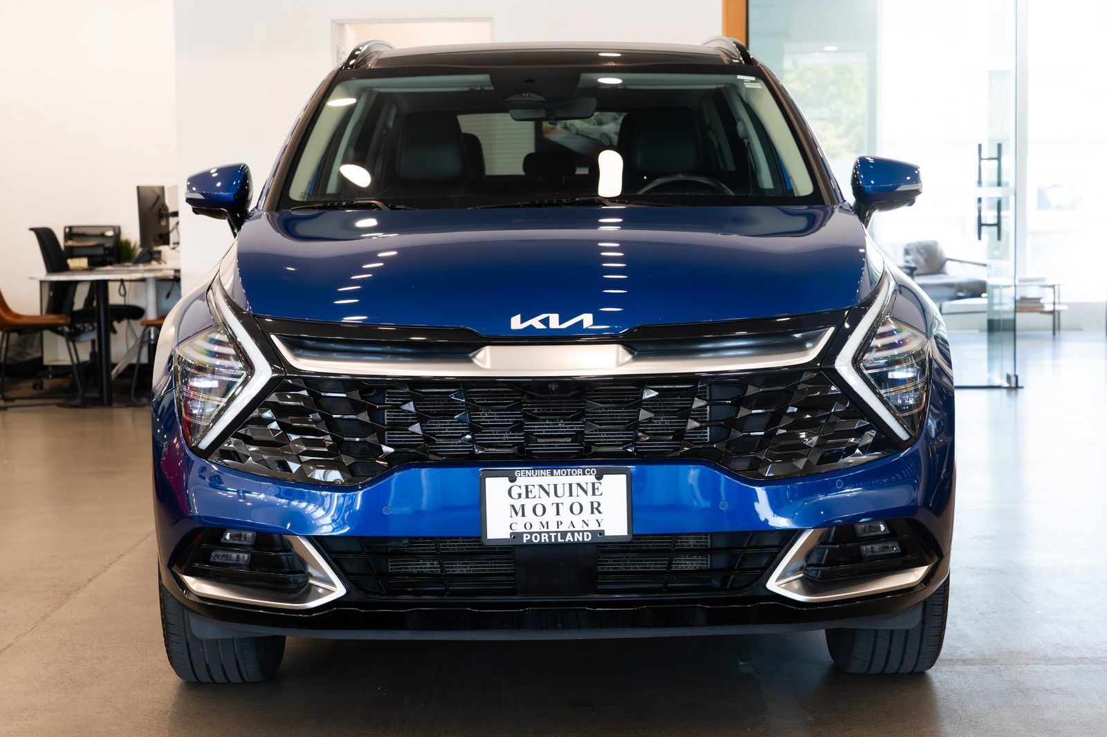 Used 2023 Kia Sportage SX AWD/4WD image 2