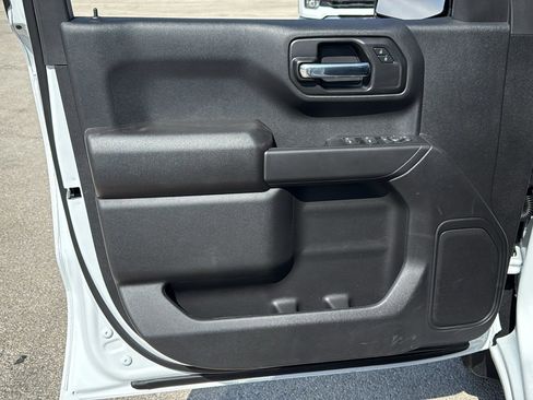 New 2026 Chevrolet Silverado 1500 Custom w/ LPO, Dark Essentials Package image 8