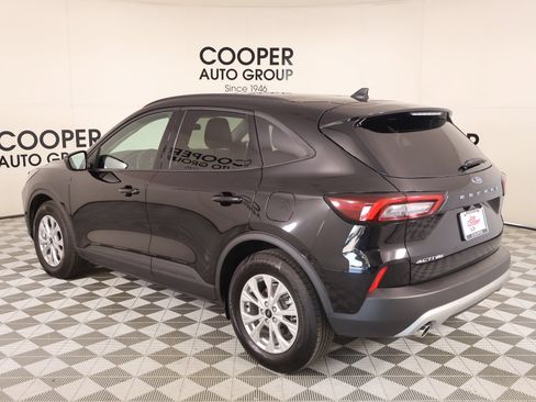 Used 2025 Ford Escape Active FWD image 22