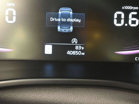 Used 2024 Kia Soul S FWD image 28