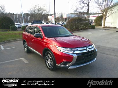 Used 2018 Mitsubishi Outlander ES