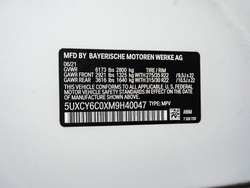 Used 2021 BMW X6 xDrive40i w/ M Sport Package image 31