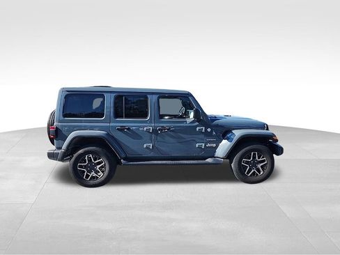 Certified 2024 Jeep Wrangler Sahara image 13