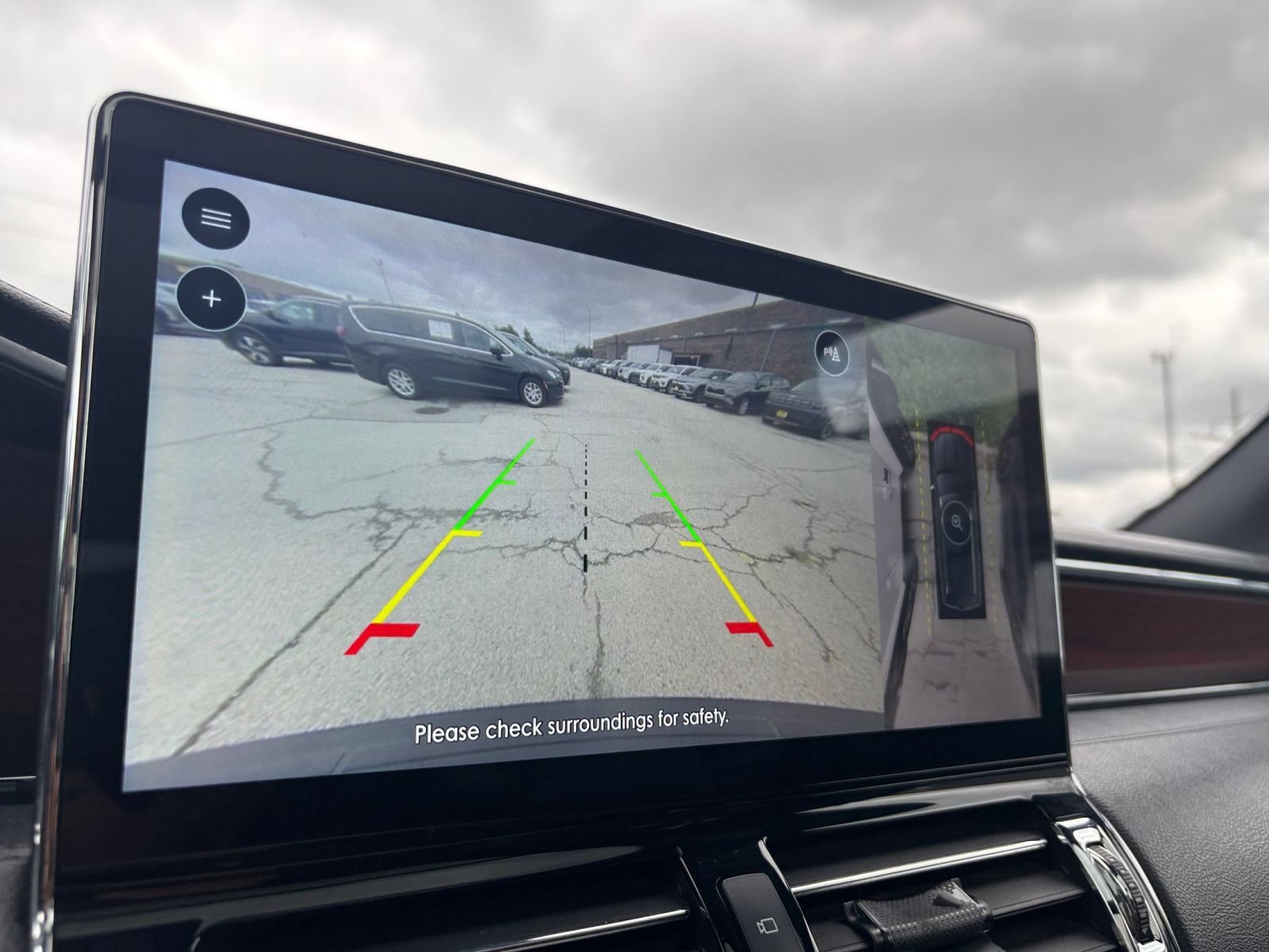 Used 2022 Lincoln Navigator Reserve RWD image 24