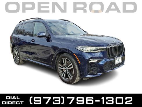 Certified 2022 BMW X7 xDrive40i w/ M Sport Package image 1