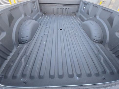 Certified 2025 Ford F450 Platinum w/ FX4 Off-Road Package image 16