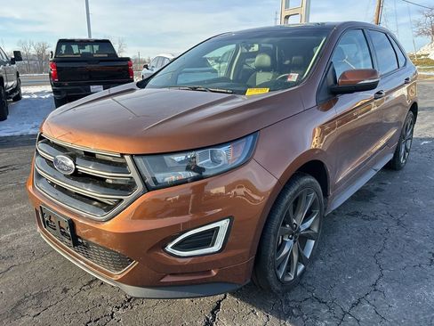 Used 2017 Ford Edge Sport w/ Cold Weather Package image 9