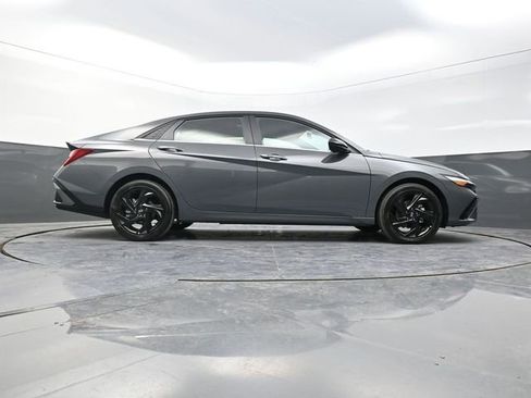 New 2026 Hyundai Elantra SEL Sport Premium FWD image 37