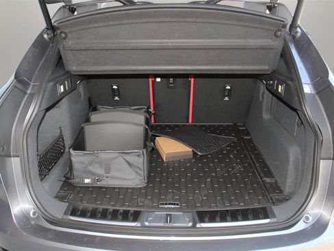 New 2026 Jaguar F-PACE R-Dynamic S image 16