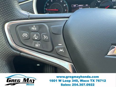 Used 2025 Chevrolet Malibu LT FWD image 24