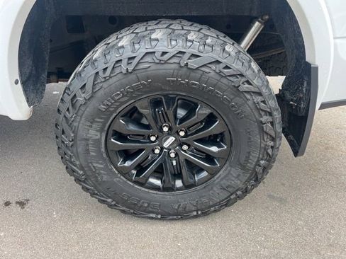 Used 2019 Ford F150 XLT w/ Equipment Group 302A Luxury image 9