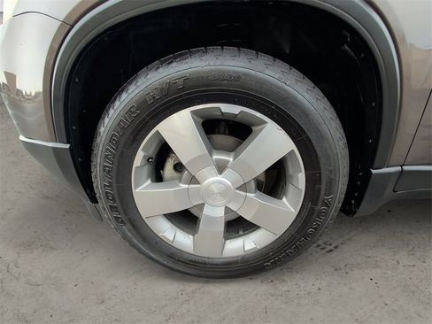 Used 2012 GMC Acadia SLT image 14