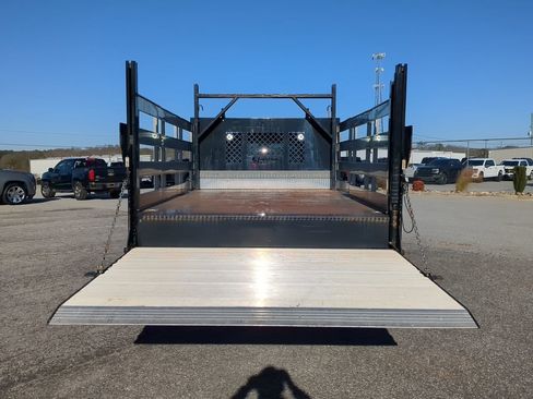 Used 2021 RAM 5500 Tradesman w/ Chrome Appearance Group image 11