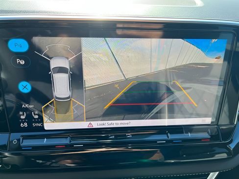 New 2026 Volkswagen Atlas Cross Sport SEL Premium R-Line image 18