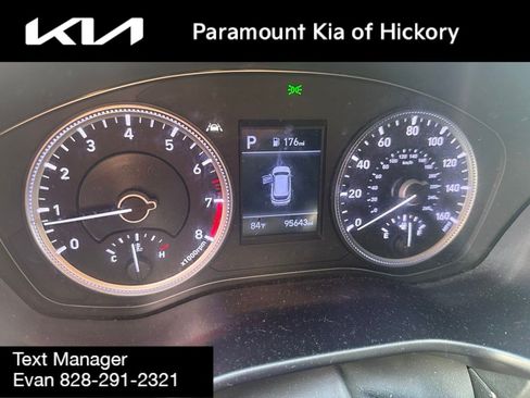 Used 2020 Hyundai Santa Fe SE AWD/4WD image 4