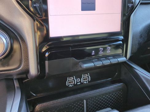 Used 2025 RAM 1500 Laramie w/ Sport Appearance Package AWD/4WD image 24