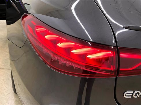 Certified 2023 Mercedes-Benz EQS 450+ Sedan image 28