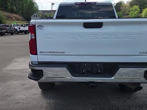 Used 2024 Chevrolet Silverado 3500 LTZ w/ LTZ Premium Package image 6