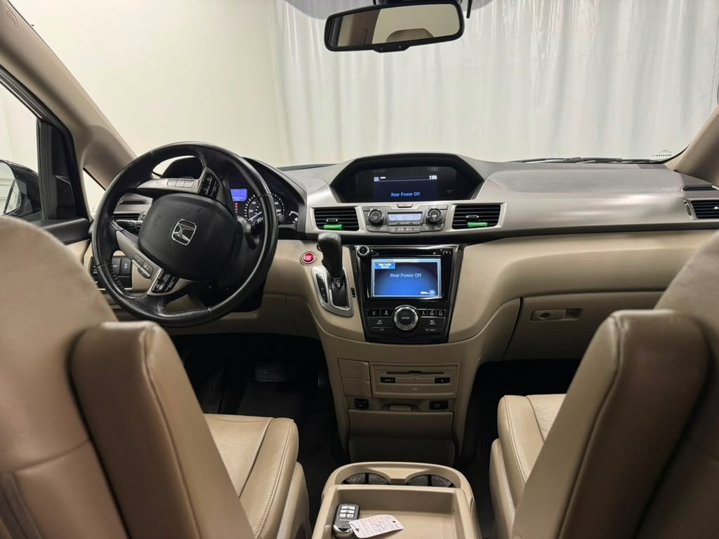 Used 2016 Honda Odyssey Touring image 18
