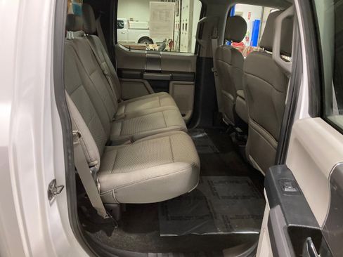 Used 2020 Ford F150 XLT w/ Equipment Group 302A Luxury image 8