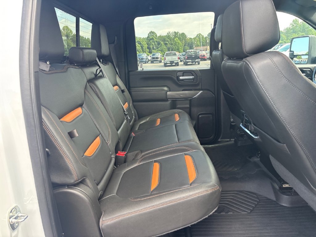 Used 2022 GMC Sierra 2500 AT4 w/ AT4 Preferred Package AWD/4WD image 16