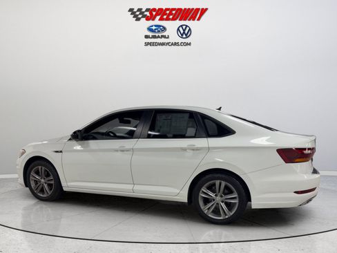 Used 2019 Volkswagen Jetta R-Line FWD image 9
