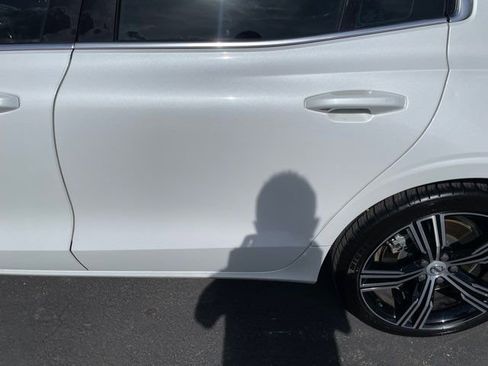 Used 2022 Volvo S60 T8 Inscription w/ Advanced Package image 28