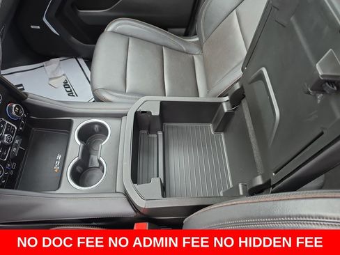 Used 2024 Chevrolet Tahoe High Country AWD/4WD image 26