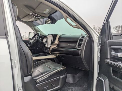 Used 2023 RAM 2500 Laramie image 44