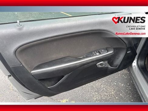 Used 2017 Dodge Challenger R/T w/ Quick Order Package 28P T/A RWD image 16
