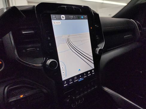 Used 2023 RAM 3500 Laramie w/ Night Edition image 11