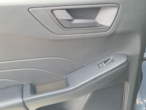 Certified 2025 Ford Escape Active w/ Tech Pack #1 FWD image 28