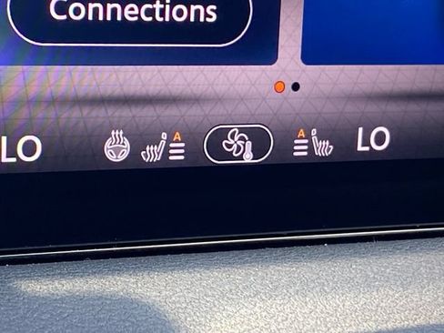 New 2026 Nissan Sentra SR w/ SR All Weather Package FWD image 22