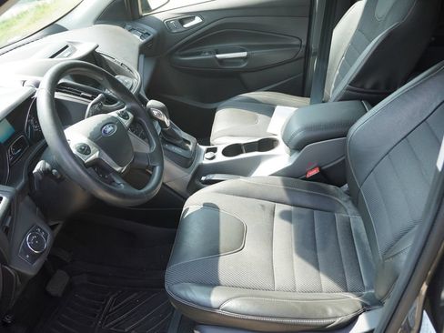 Used 2015 Ford Escape SE w/ SE Chrome Package AWD/4WD image 4
