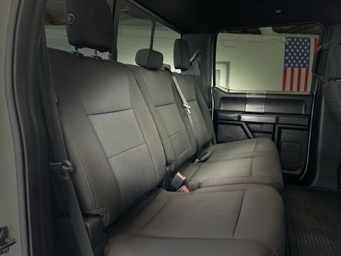 Used 2018 Ford F150 XLT w/ Equipment Group 302A Luxury AWD/4WD image 28
