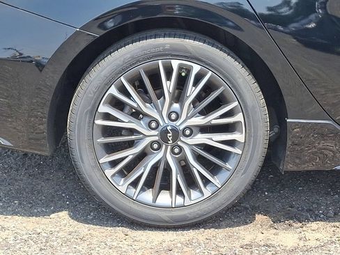 Certified 2023 Kia Forte GT-Line FWD image 8
