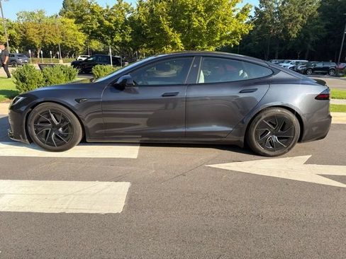 Used 2026 Tesla Model S AWD/4WD image 2