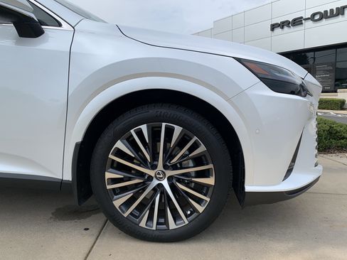Used 2024 Lexus RX 350 w/ Convenience Package AWD/4WD image 13