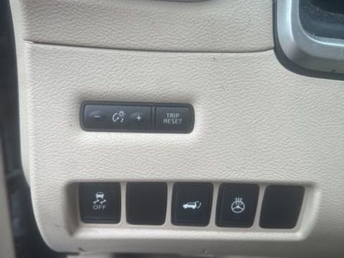 Used 2015 Nissan Murano Platinum w/ Platinum Technology Package image 18