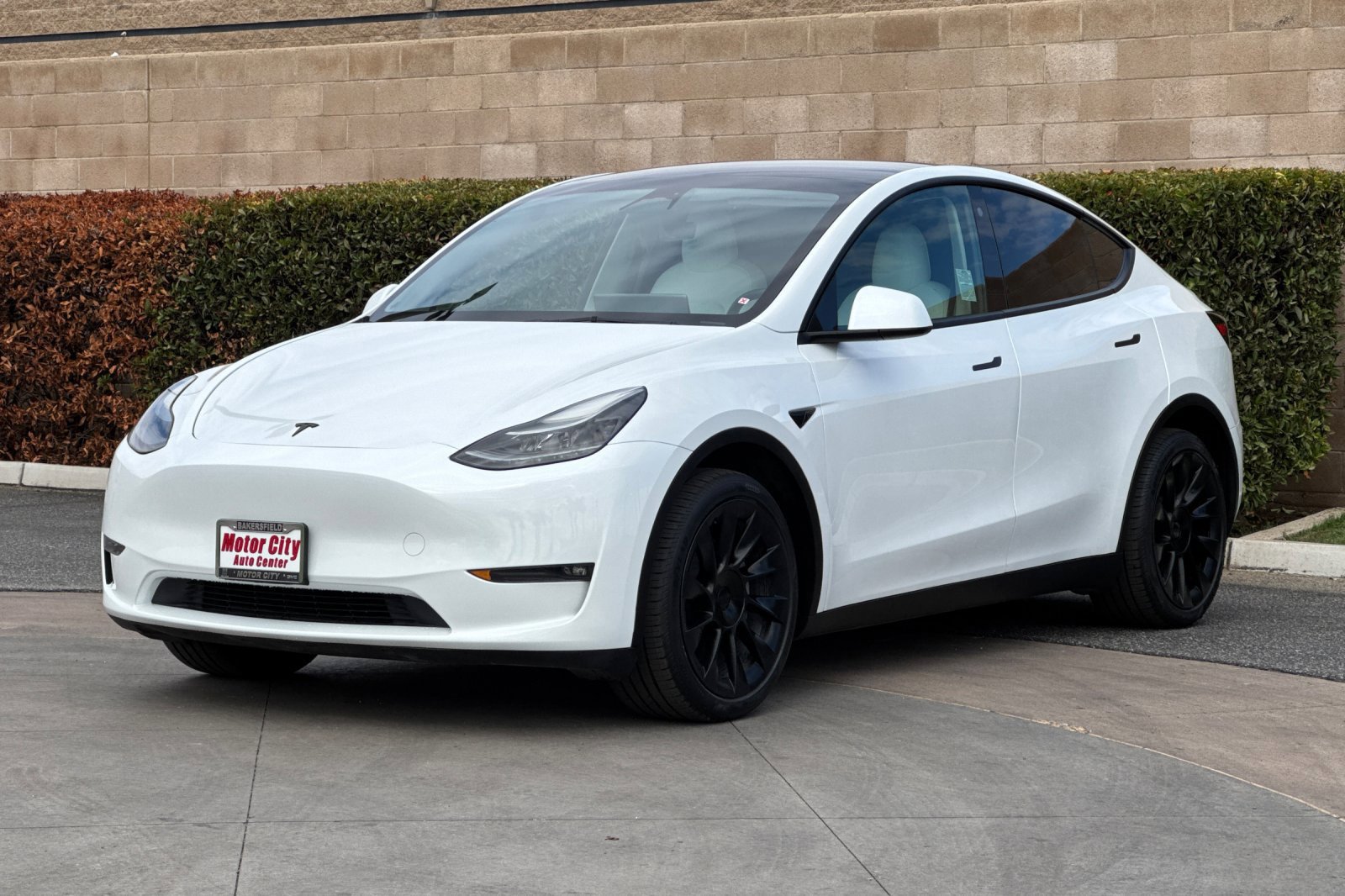 Used 2023 Tesla Model Y Long Range AWD/4WD image 8