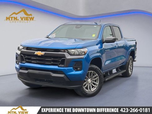 Used 2023 Chevrolet Colorado LT w/ LT Convenience Package II RWD image 1