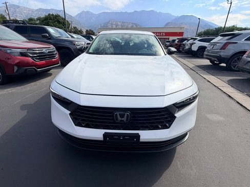 Used 2026 Honda Accord SE image 7