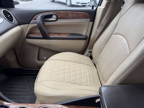Used 2011 Buick Enclave CXL FWD image 14