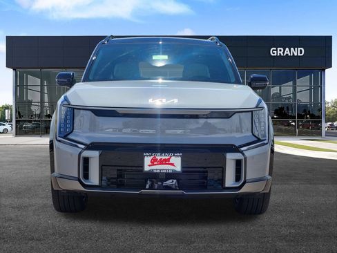 New 2026 Kia EV9 GT-Line AWD/4WD image 3