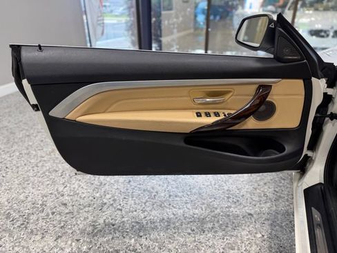 Used 2019 BMW 440i Convertible RWD image 17