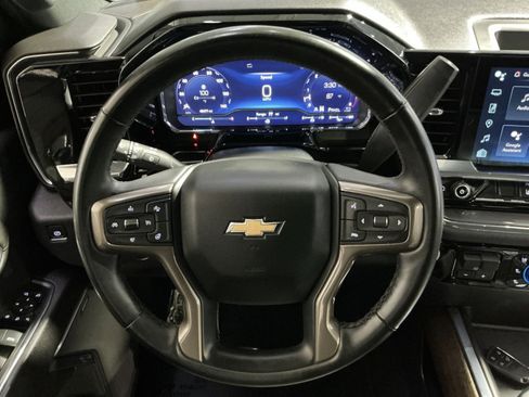 Used 2024 Chevrolet Silverado 2500 High Country w/ High Country Premium Package AWD/4WD image 17
