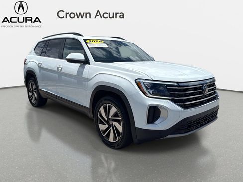 Used 2024 Volkswagen Atlas SE FWD image 6