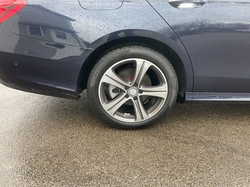 Used 2019 Mercedes-Benz E 300 4MATIC image 31